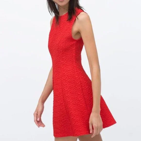 green emerald velvet dress Zara Black Flare Mini Dress main image 1